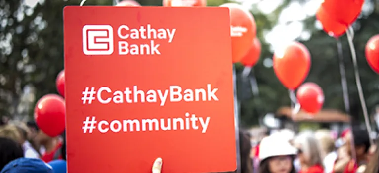 Cathay Bank participates in the 2018 Walk for Hope in Los Angeles.